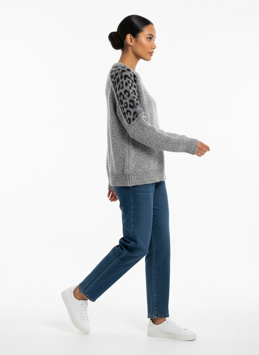 Chic Leopard Shoulder Knit  pullover - Image 5